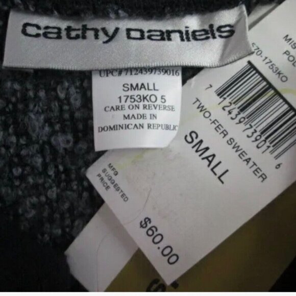 Cathy Daniels long sleeve sweater BRAND NEW! SIZE SMALL - Picture 2 of 2